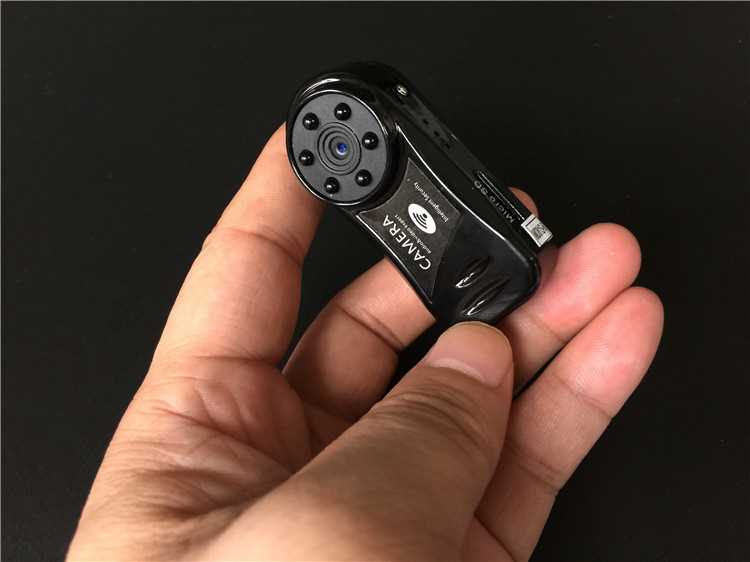 World Smallest MD81s-IR MD81s-6 P2P Wireless IP Camera With IR Night Vision Wifi Sport Mini DV Camcorder DVR Recorder