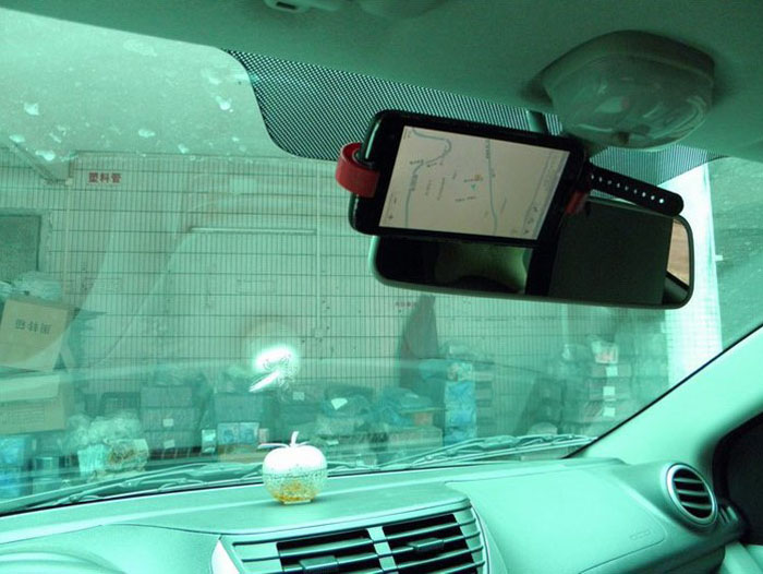 Drive Smart Retractable Car Steering Wheel Smart Phone Clip Holder