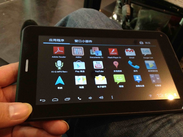 Netpad Evolution W8 Allwinner A13 2G GSM Call SMS Android 4.0.4 Tablet PC