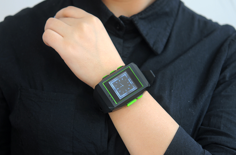 GSM / GPRS / GPS Watch Tracker