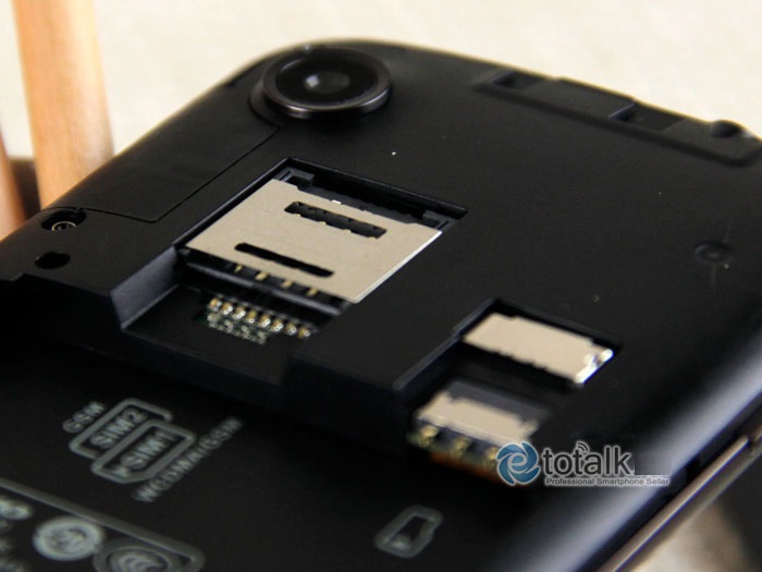 Renovo A800 Branded Dual Core Smartphone Android 4.1