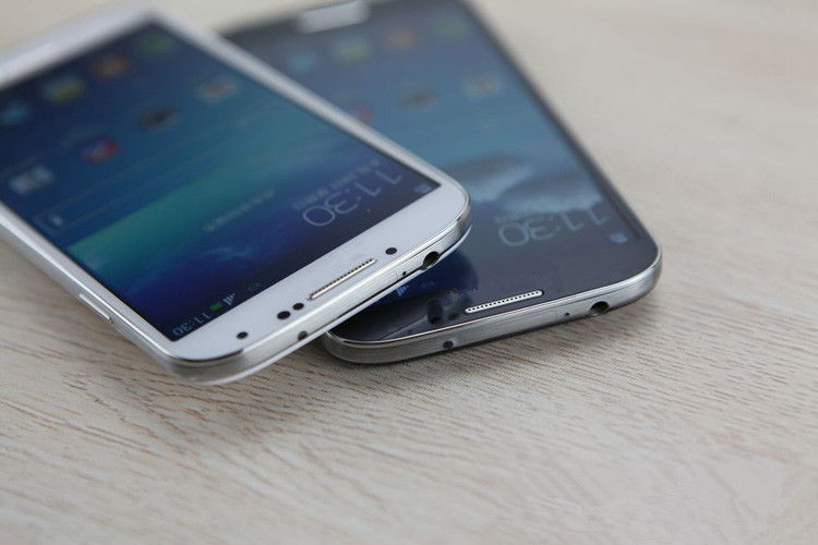 Samsung S4 i9500 1:1 Copy clone mtk6589 quadcore smartphone