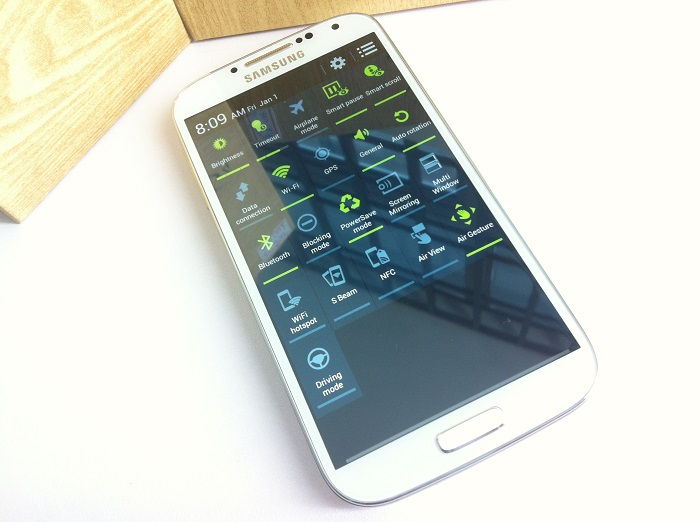 Samsung S4 i9500 1:1 Copy clone mtk6589 quadcore smartphone