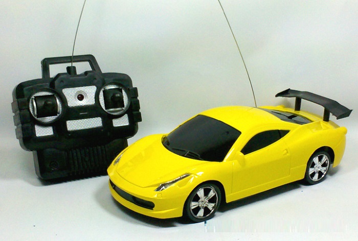 4 CHANNEL Ferrari Design Top-Fast RC IR remote control Car Toy With Light